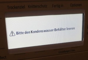 Anzeige Kondenswasser Behälter leeren 