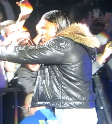 Tim Wiese begrüßt die Wrestling Fans in der Frankfurter Festhalle